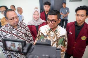 Ini Pesan Gubernur Banten  Andra Soni kepada Mahasiswa