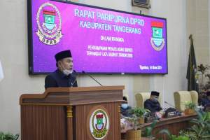 Wakil Bupati Tangerang Serahkan LKPJ kepada