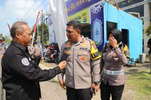 Pengunjung Pantai Anyer Diminta Jangan Gunakan Kendaraan Losbak
