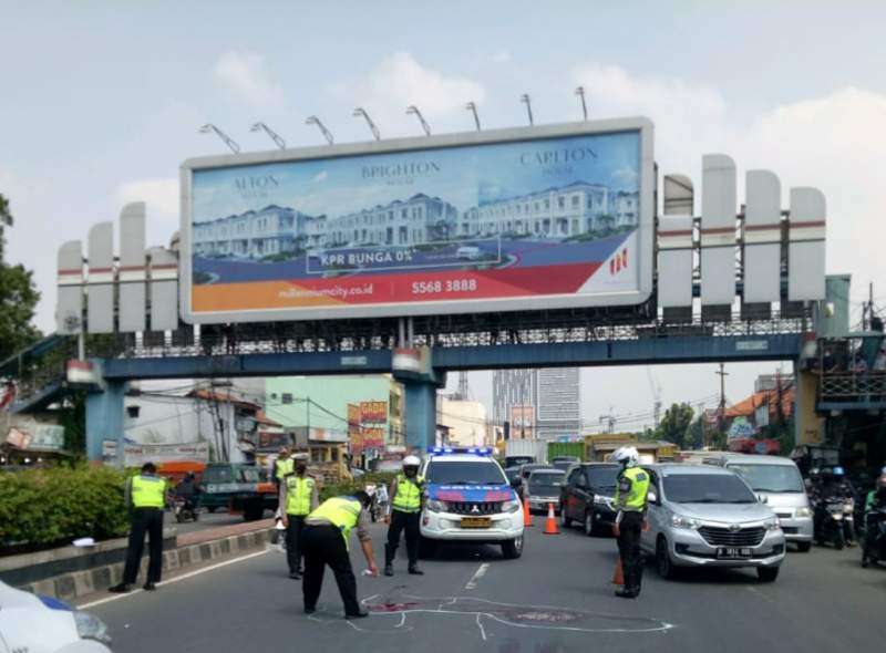 Kepala Terlindas Ban Mobil, Pemotor di Serpong Tewas Mengenaskan