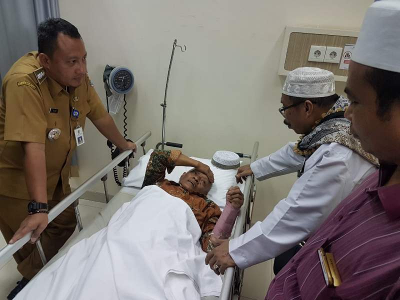 Jemaah Ziarah Wali Songo Asal Panongan Kecelakaan Lalu Lintas Di Tol Cipularang