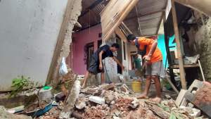 2 Rumah di Keranggan Diterjang Longsor, Benyamin Perintahkan Ini ke OPD Tangsel