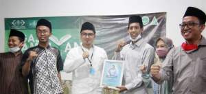 Pilar Saga Ichsan ngaji bareng pemuda dan pelajar NU.