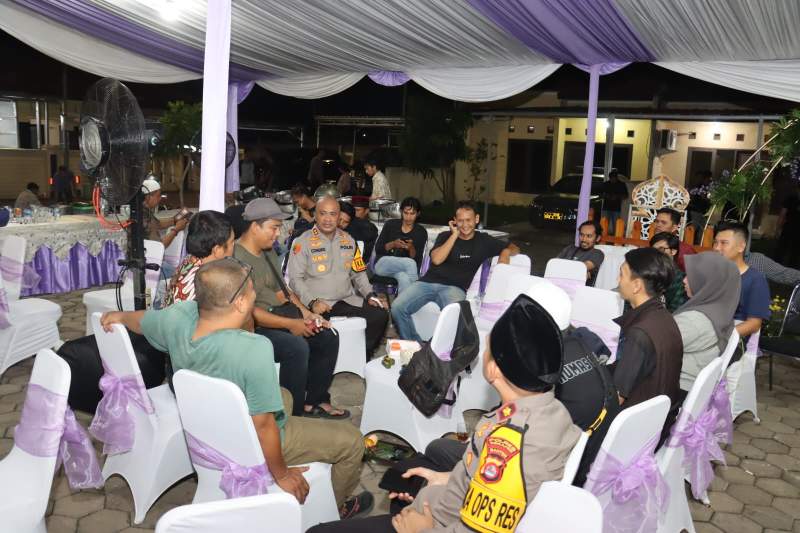 Ramadan 1445 Hijriah, apolres Serang Ajak Wartawan Bukber dan Nobar Bola