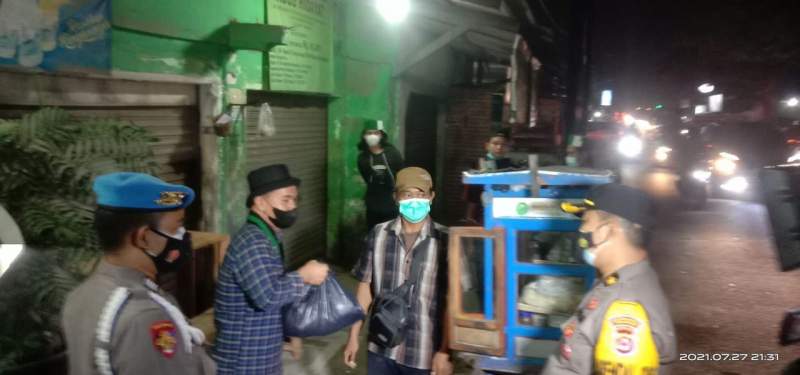Polresta Tangerang Ajak HMI Distribusikan Bantuan Sosial dan Masker ke Masyarakat
