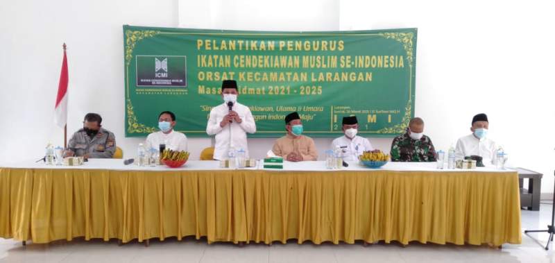 Sachrudin Hadiri Pelantikan Pengurus ICMI Orsat Kecamatan Larangan
