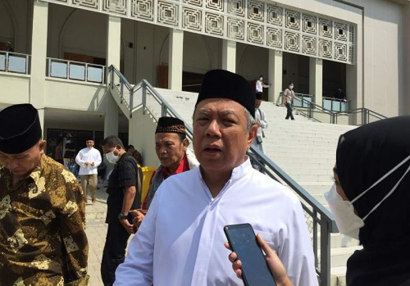 Walikota Tangerang Selatan, Benyamin Davnie