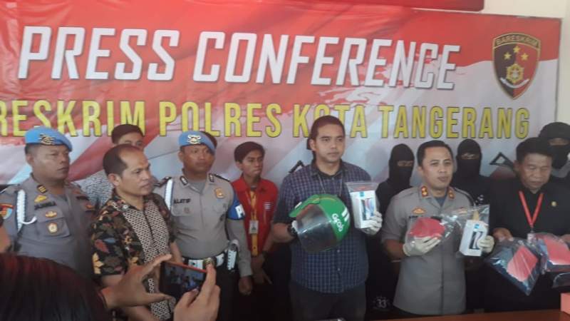 Buka 24 Jam , Alfamart Di Cikupa Dirampok Pengojek Online