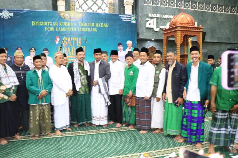 sekda hadiri tabligh akbar.