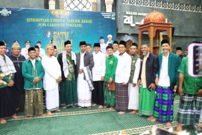 sekda hadiri tabligh akbar.