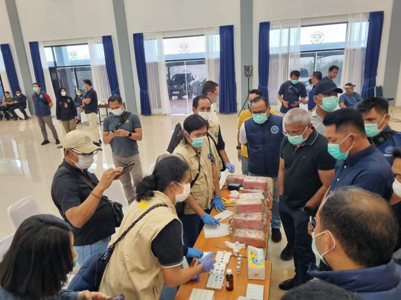 TNI AL Bersama BNN RI Timbang Ulang Hasil Tangkapan Narkoba 1.9 Ton Menjadi 2 Ton Lebih