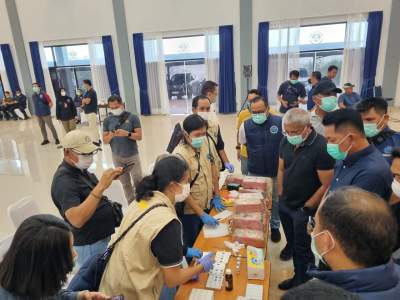 TNI AL Bersama BNN RI Timbang Ulang Hasil Tangkapan Narkoba 1.9 Ton Menjadi 2 Ton Lebih