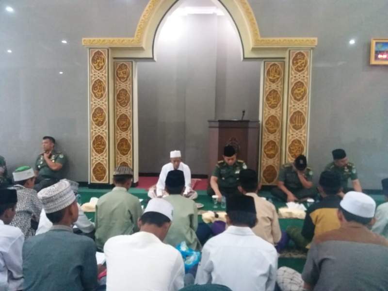 Korem 064/MY Banten Gelar Doa bersama dan Santunan Anak Yatim