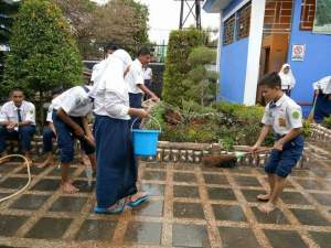 Target Sanitasi Sekolah RPJMD 2013 - 2018 terealisasi