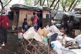 Gubuk Liar di Tanah Tinggi Tangerang