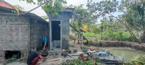 Cegah BAB Sembarangan, 10 Jamban di Desa Cipaeh Dibangun