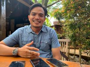 Penagamat Politik Adib Miftahul