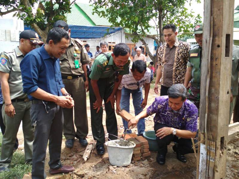Rumah Kumuh Tiga Desa di Kecamatan Tigaraksa Dibedah