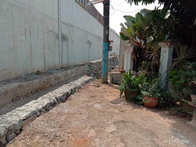 Tampak area proyek tol kunciran serpong yang dikeluhka  warga (ft budi)