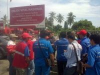 Puluhan Sopir Tangki Pertamina Kembali Mogok Kerja