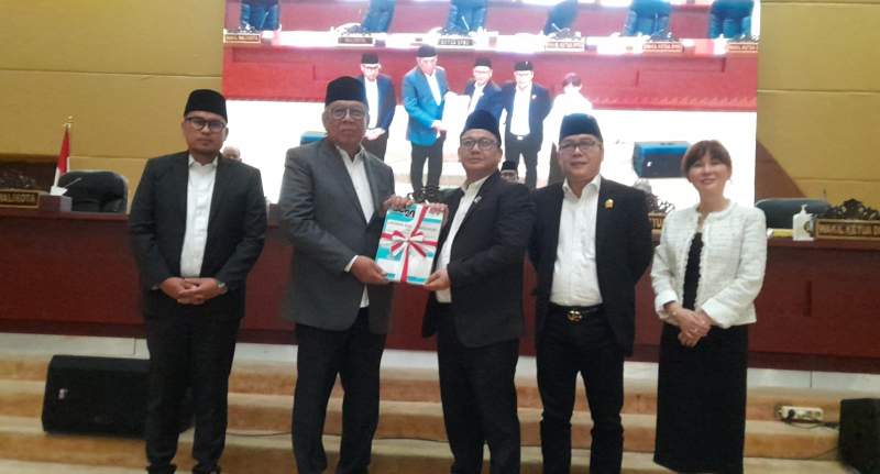 DPRD dan Pemkot Tangsel Setuju Raperda Pertanggungjawaban Pelaksanaan APBD 2023 Jadi Perda