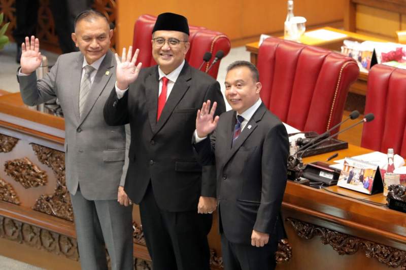 Rapat Paripurna DPR RI, Selasa (13/6/2023), mengesahkan Slamet Edy Purnomo sebagai Anggota BPK RI periode 2023-2028.