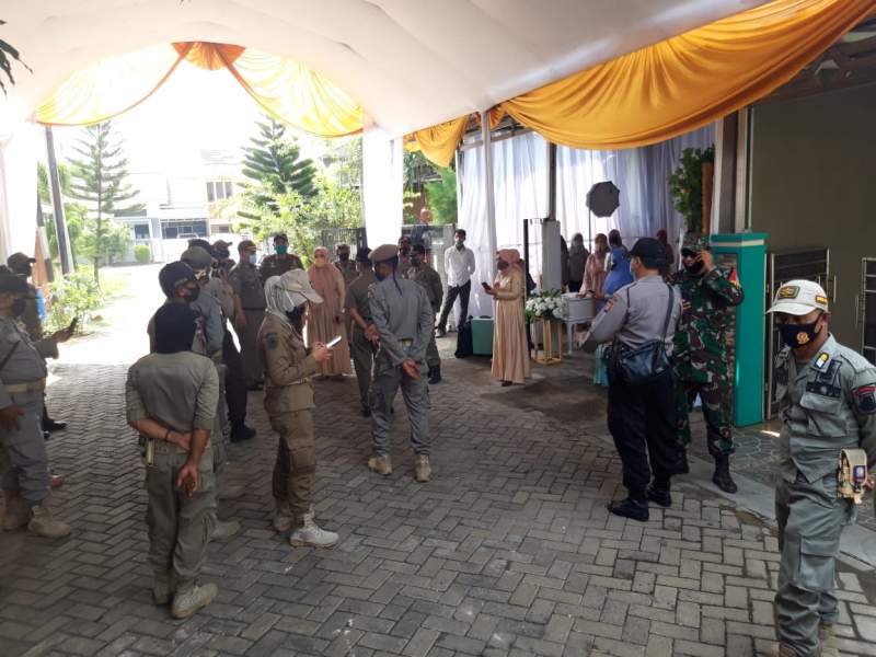 Pejabat BPBD Nekat Gelar Pesta Pernikahan, Petugas Gabungan Bubarkan Acara
