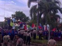 Tigaraksa- Aksi Buruh di Pemkab Tangerang,Meski Alot KHL di sepakati Rp.2.220.145, Selasa,(19/11)Dt