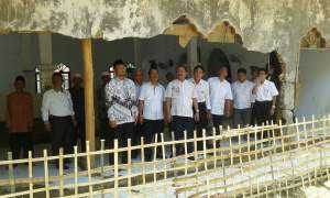 Wilbi 3 dan KCD sambangi korban longsor di Kampung Satiun, Desa Cimandiri, Kecamatan Panggarangan, Kabupaten Lebak.