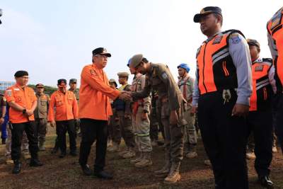 Pastikan Kesiapan Pasukan, Benyamin Pimpin Apel Kesiapsiagaan Bencana