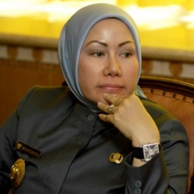 TRUTH Desak Kemendagri Non-Aktifkan Atut