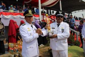 Desa Cikande Boyong Juara Umum Perlombaan HUT RI Ke 74