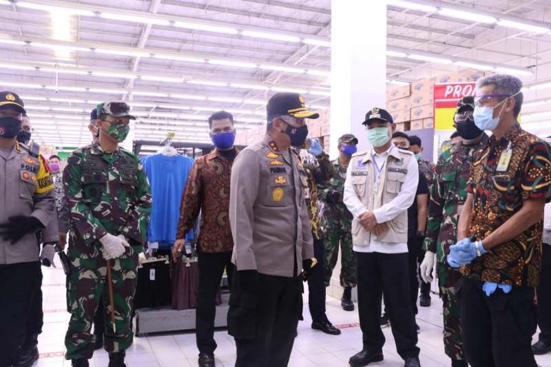 Wakil Bupati Dampingi Kapolda Meninjau Kesiapan New Normal di Kab Tangerang