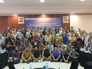 Acara Pisah Sambut Kadisnaker di Hotel Lee Semar Penuh Haru