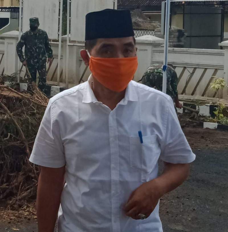 Kabid PSLB3 PK (Pengelolaan Sampah Limbah B3 dan Peningkatan Kapasitas) DLH Kota Serang, Raffiudin saat di temui di ruang kerjanya, Selasa (2/3/2021).