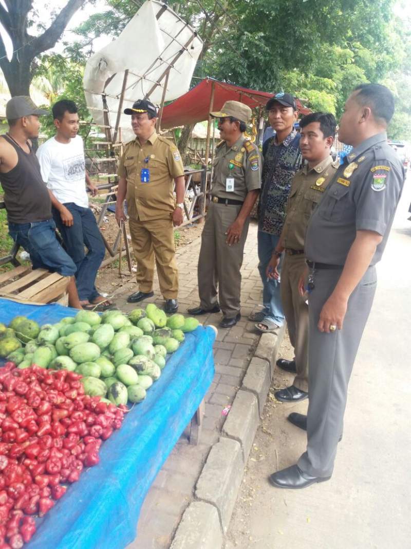 Camat Sukamulya Mulai Mendata PKL di Pertigaan Pasar Ceplak