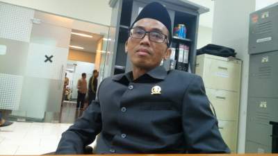 Wakil Ketua Bapemperda DPRD Kota Tangsel, Tarmizi.