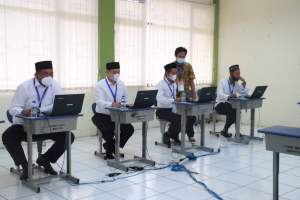 Lolos CAT, Tiga Calon Kades Bakal Tarung di Pilkades PAW Desa Parahu