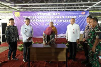 Zaki Resmikan TPPS Pasar Kutabumi Pasar Kemis