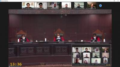 Sidang Gugatan PT WNI Diaspora Berlanjut, Pemohon Tidak Ada Satupun Negara di Dunia yang Memiliki Presidential Threshold