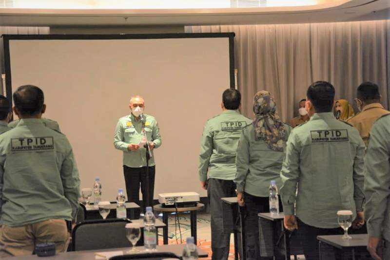 Zaki Kukuhkan Pengurus TPID