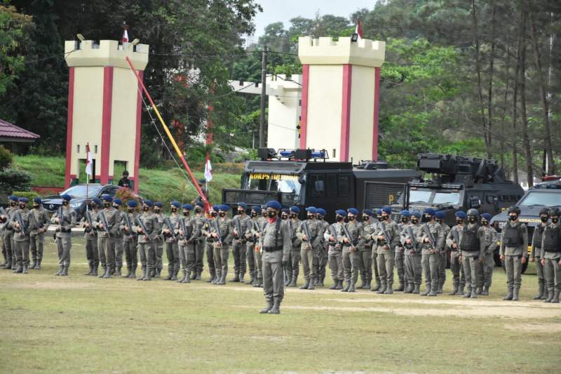 Kapolda Babel Pimpin Upacara Pembinaan Tradisi Tamtama Brimob