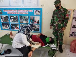 Warga Cikerai Diberikan Pelayanan Kesehatan dan KB Oleh TNI&nbsp;