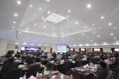 Rapat Paripurna LKPJ Kota Tangerang.