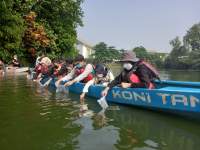 Lestarikan Ekosistem Setu 7 Muara Pamulang, Siswa SMP Al-Mujahidin Tebar Benih Ikan