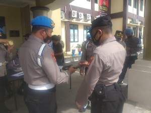 Kapolres Serang Periksa 104 Senpi Anggota, 3 Senpi Ditarik Provos