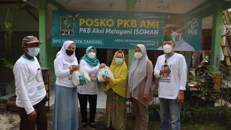 Gelar Aksi Melayani Isoman PKB Tangsel Sebar 1500 Paket Sembako