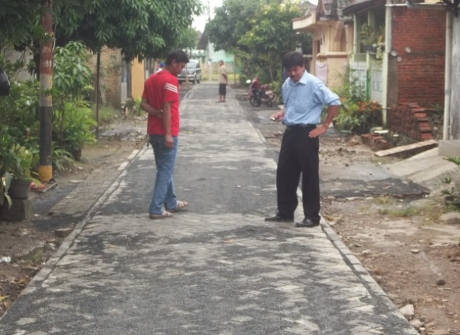 Pembangunan Paving Block 10 Kecamatan Bermasalah Tahun 2014