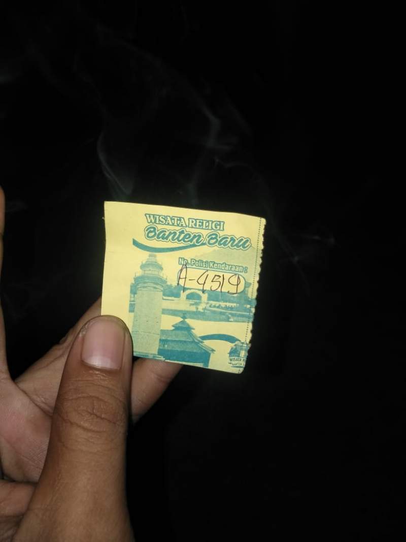 Selesai Sidak, Parkir Liar di Kesultanan Banten Masih Seharga Rp 5.000