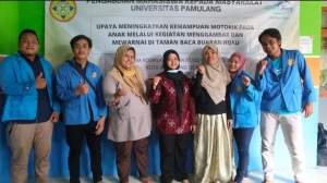 Upaya Meningkatkan Kemampuan Motorik Anak dengan Menggambar dan Mewarnai di Taman Baca Buaran Hijau